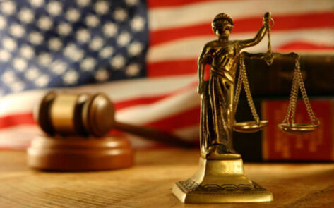 10 Reasons We Need Dennis Kucinich in Congress