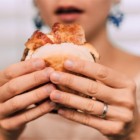 Meat-Eaters Produce Nearly 60 Percent More Greenhouse Gases than Vegetarians, Study Finds