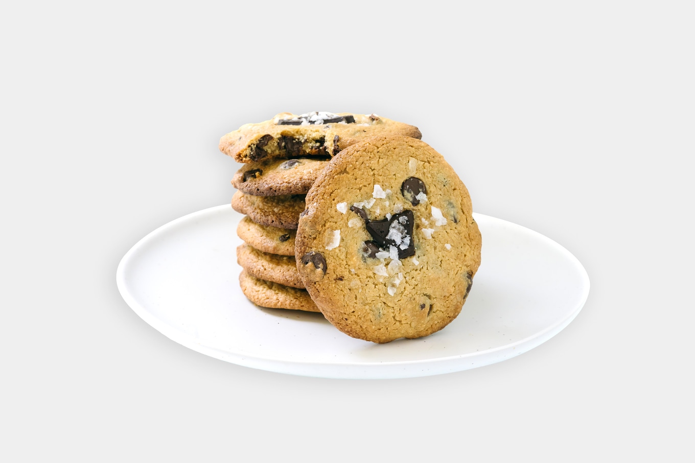VegNews.Tahinichocolatechipcookies