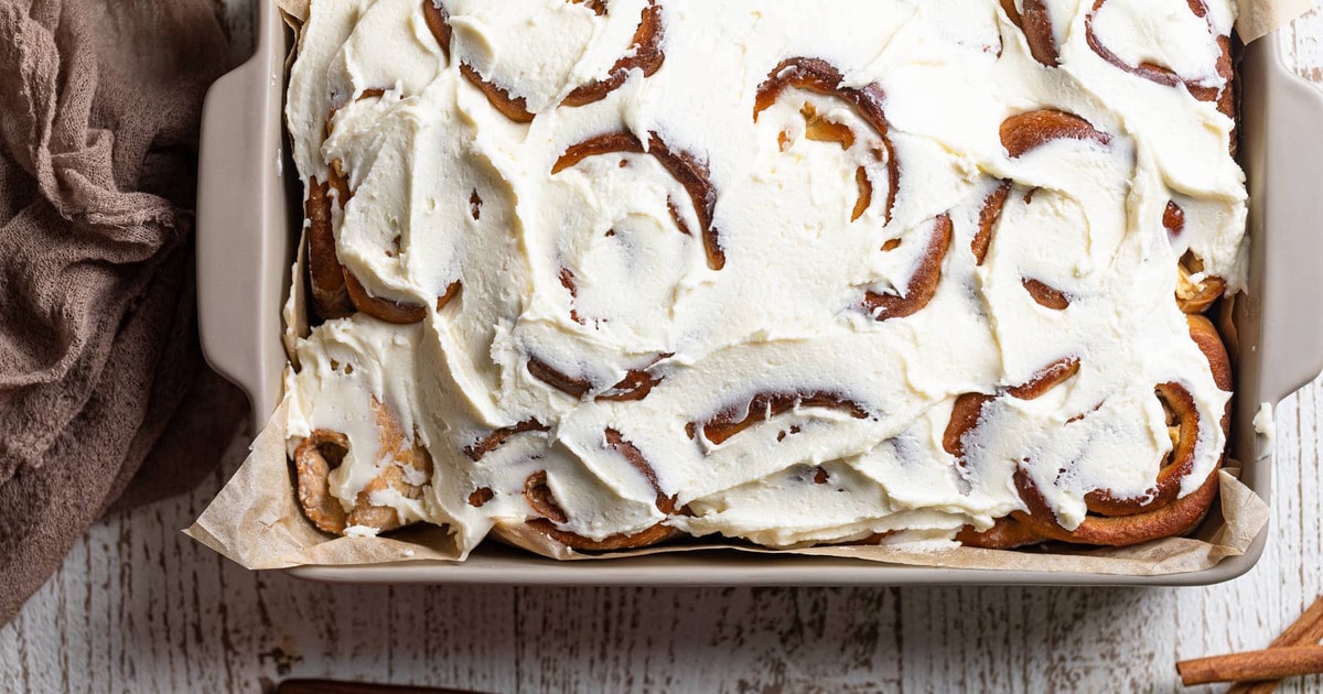 Overnight Vegan Maple Apple Cinnamon Rolls  | VegNews