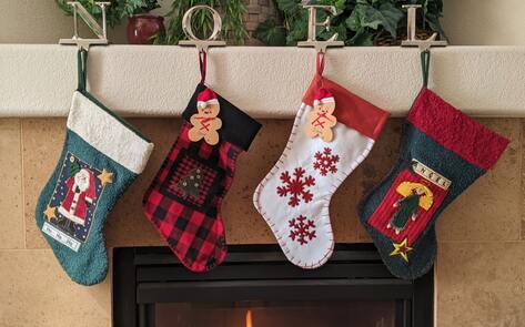 The 15 Best Vegan Stocking Stuffers for Everyone On Your Holiday Gift List 