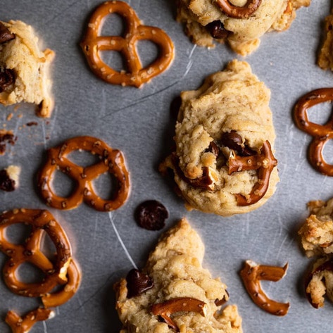 Chunky Vegan Chocolate Chip Pretzel Cookies