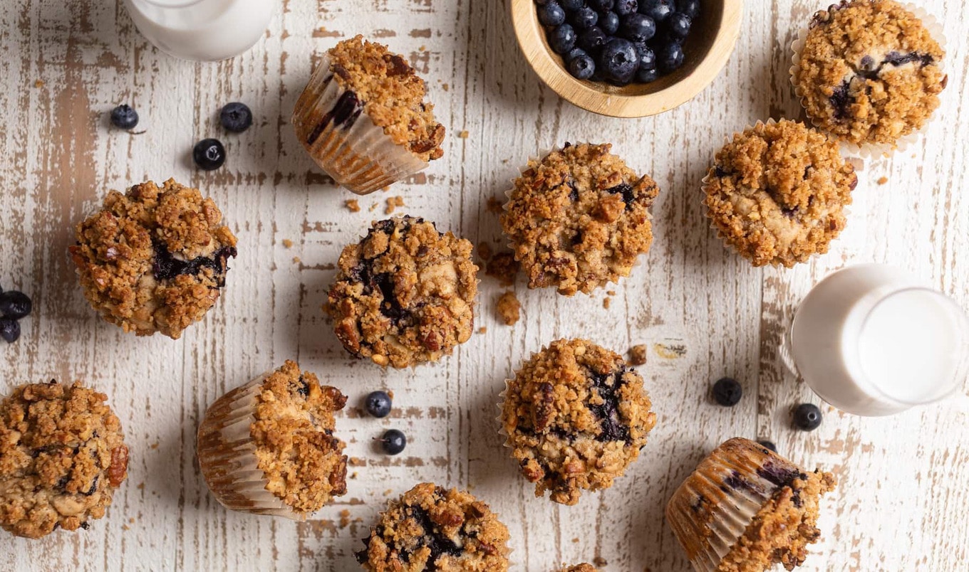 Vegan Banana Blueberry Pecan Crumble Muffins