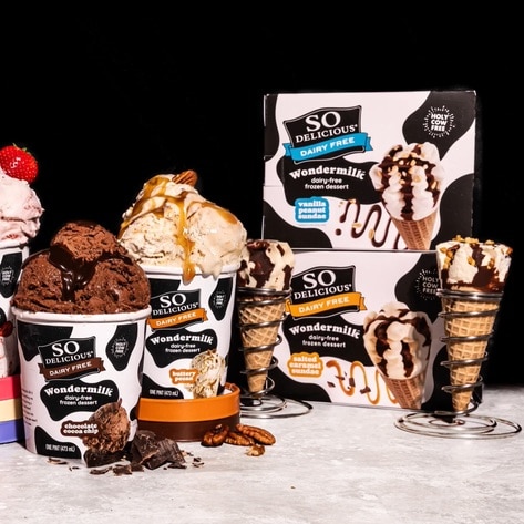 Vegan Ice Cream Just Got Better With These "Dairy-Like" Sundaes and Pints