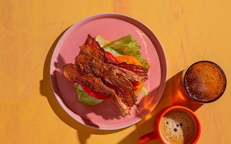 Better Breakfast: Atlast Signs Deal to Grow 3 Million Pounds of Vegan Mushroom Bacon Annually