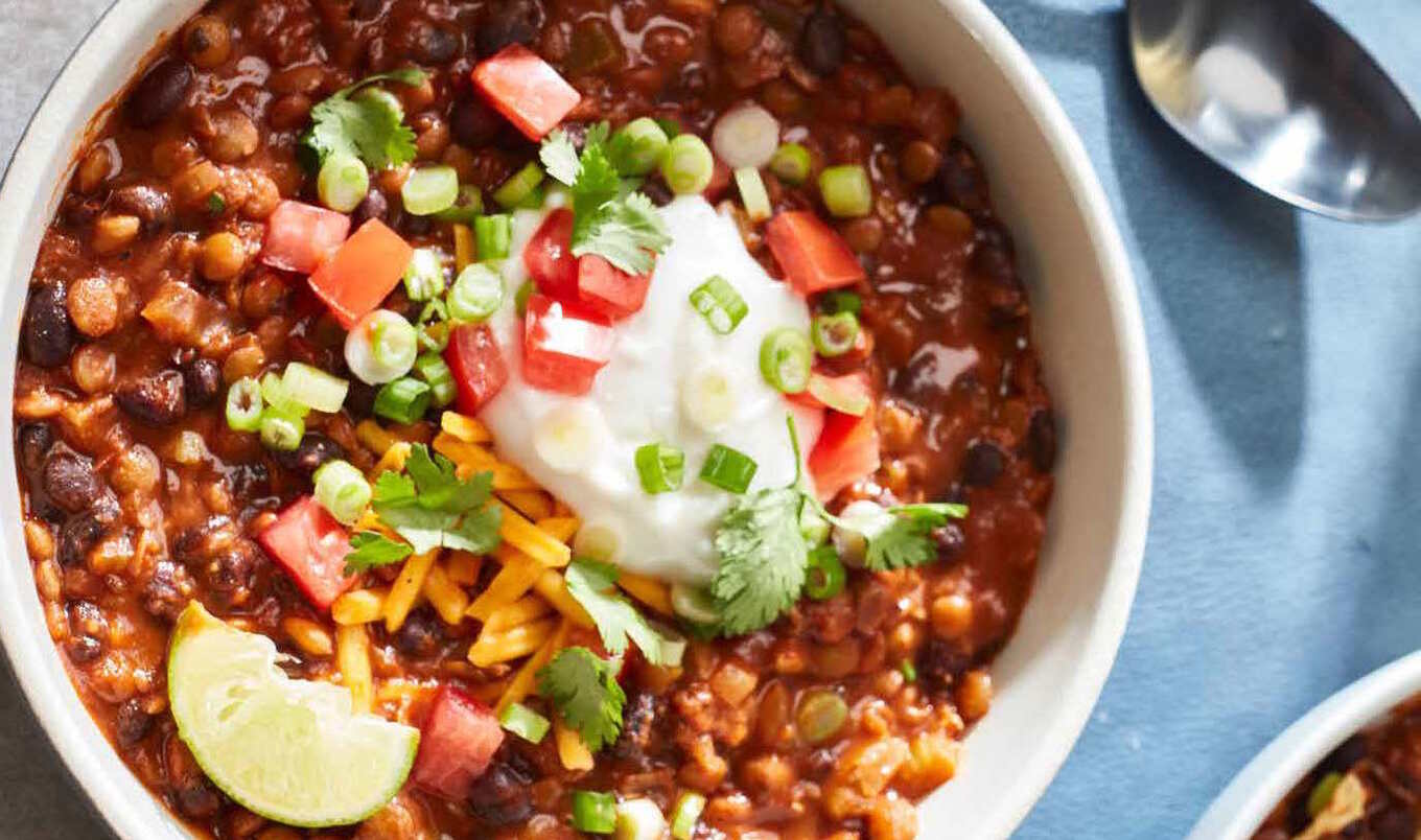 Meaty Vegan Lentil Chili Con Chili