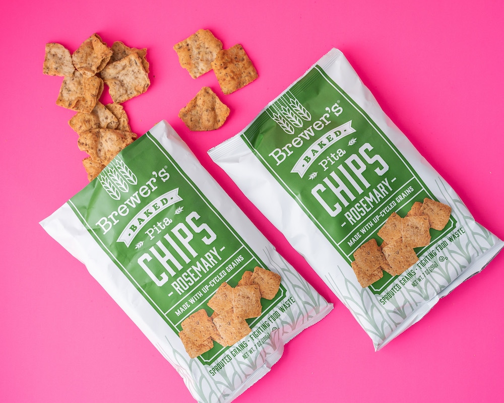 VegNews_HiveBox-47.BrewersPitaChips
