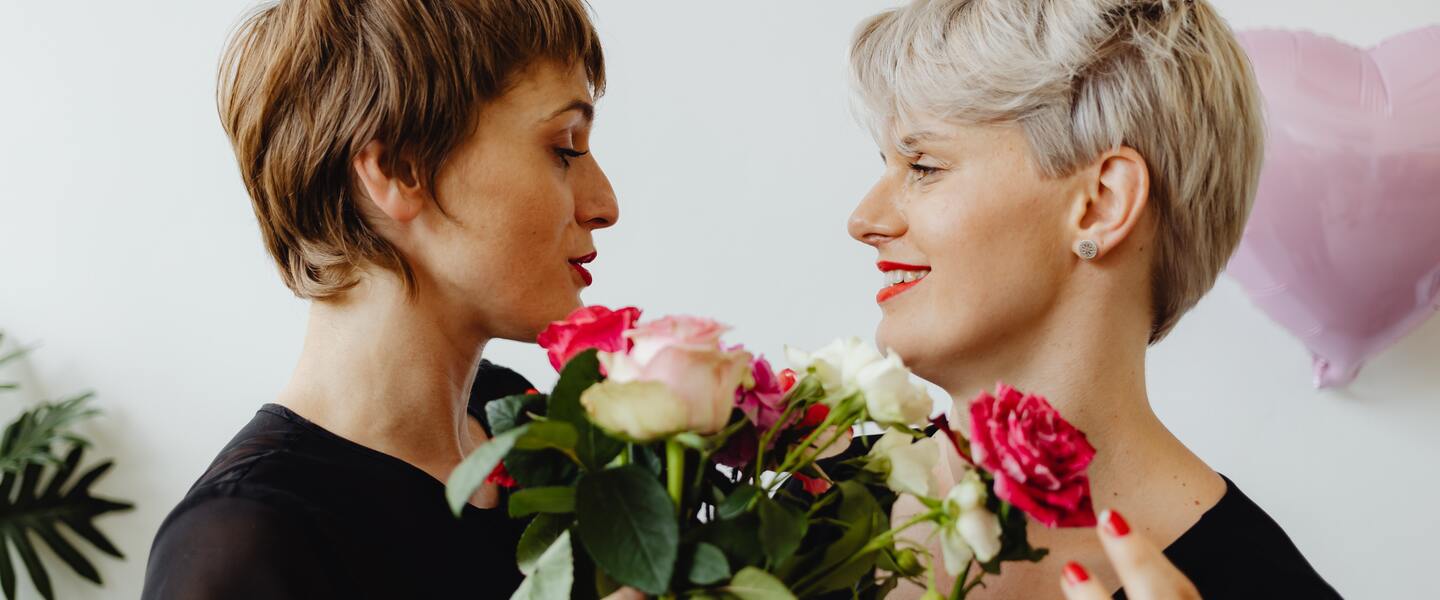 The 20 Best Vegan Valentine's Day Gifts That Aren't Chocolate