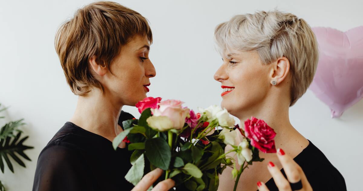 The 20 Best Vegan Valentine's Day Gifts That Aren't Chocolate - Vimarsana News