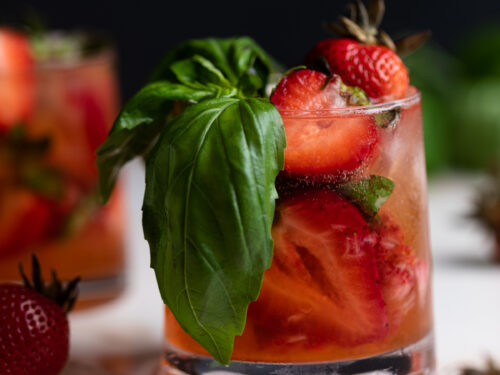 VegNews.StrawberryBasil.ShanikaGrahamWhite