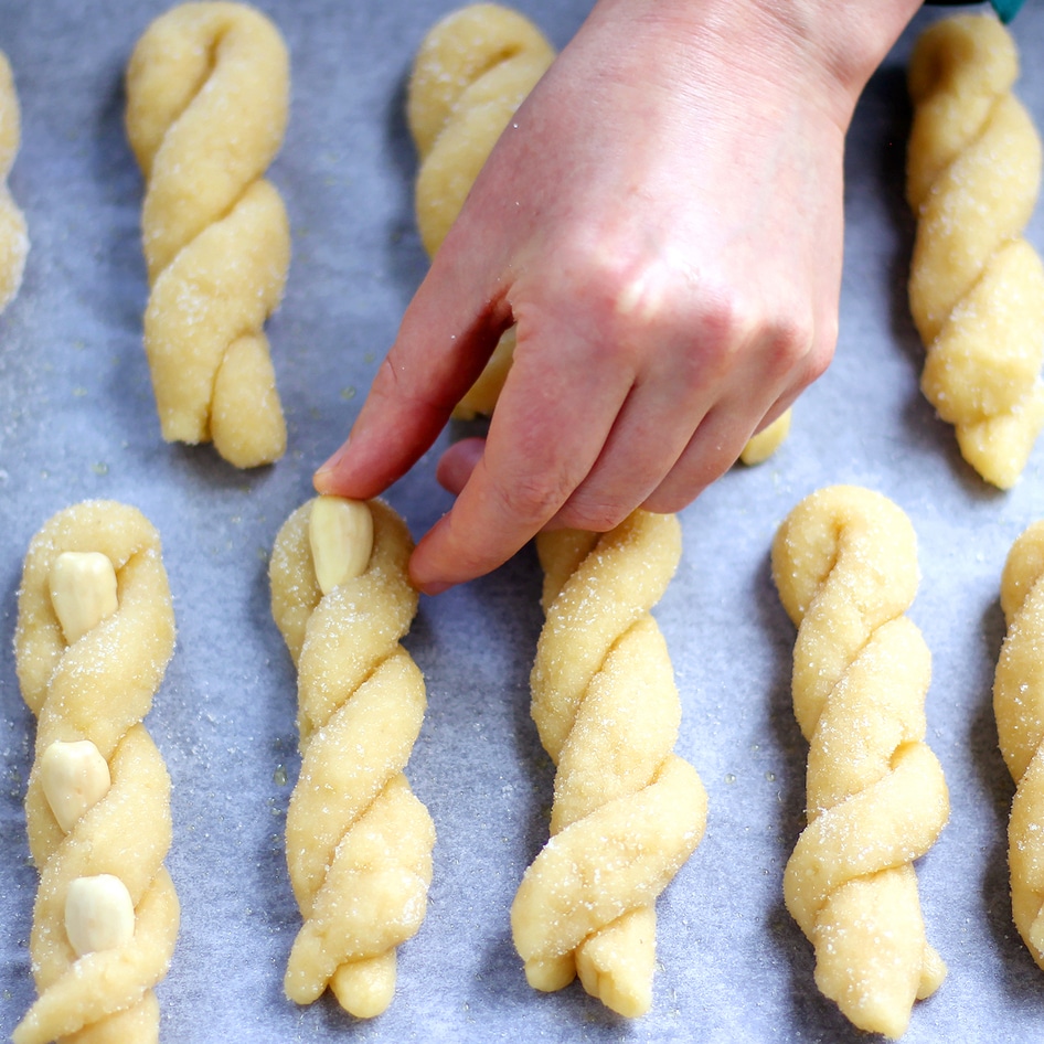 Buttery Sweet Vegan Italian Almond Twist Biscuits 