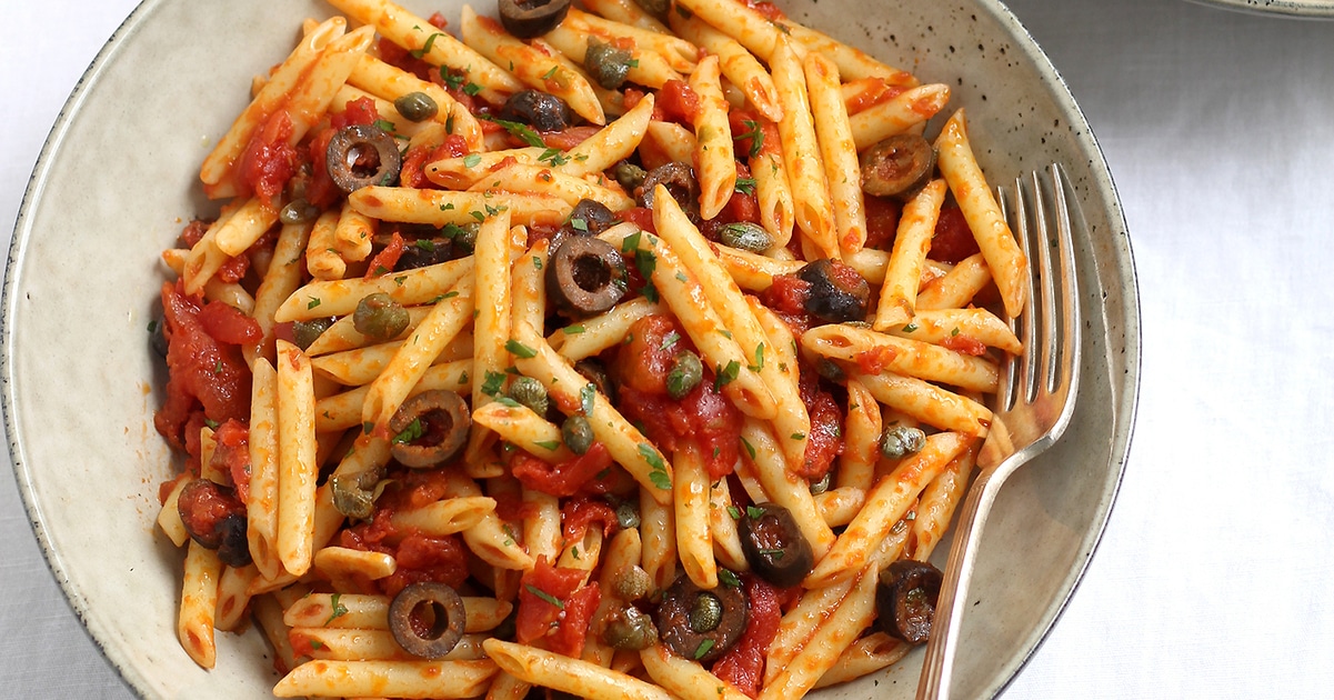 Vegetarian Penne Puttanesca With Olives and Capers | VegNews