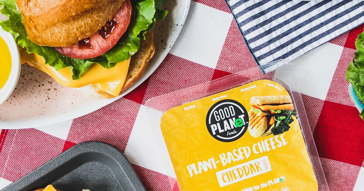 Dairy-Free Cheese Arrives at Black-Owned Burger Chain Fuddruckers Across 5 States - Vimarsana News