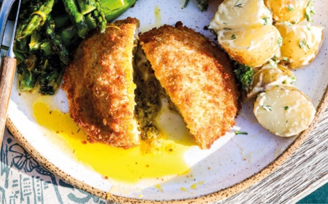 How This Vegan Chicken Kyiv Is Helping Ukrainians in Crisis