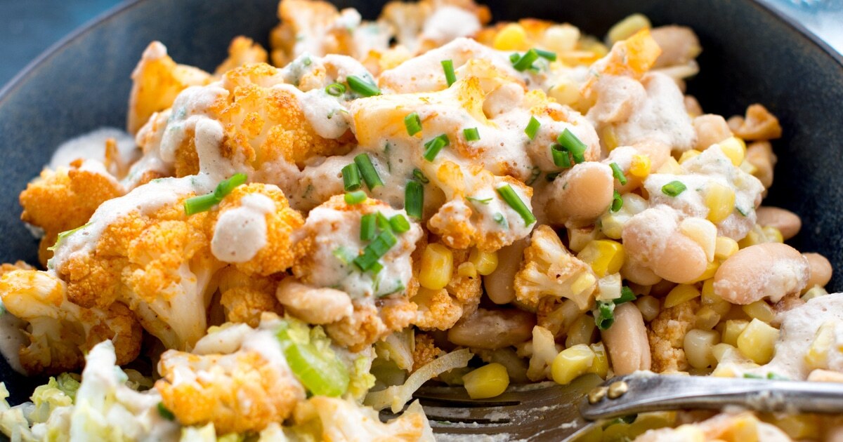 Crunchy Cauliflower Bowl With Vegan Ranch | VegNews