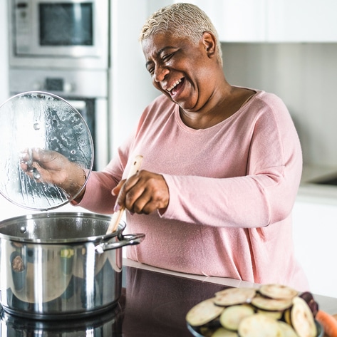 Plant-Based Diet Slows Rate of Cognitive Decline By Nearly 30 Percent in Older Black Adults