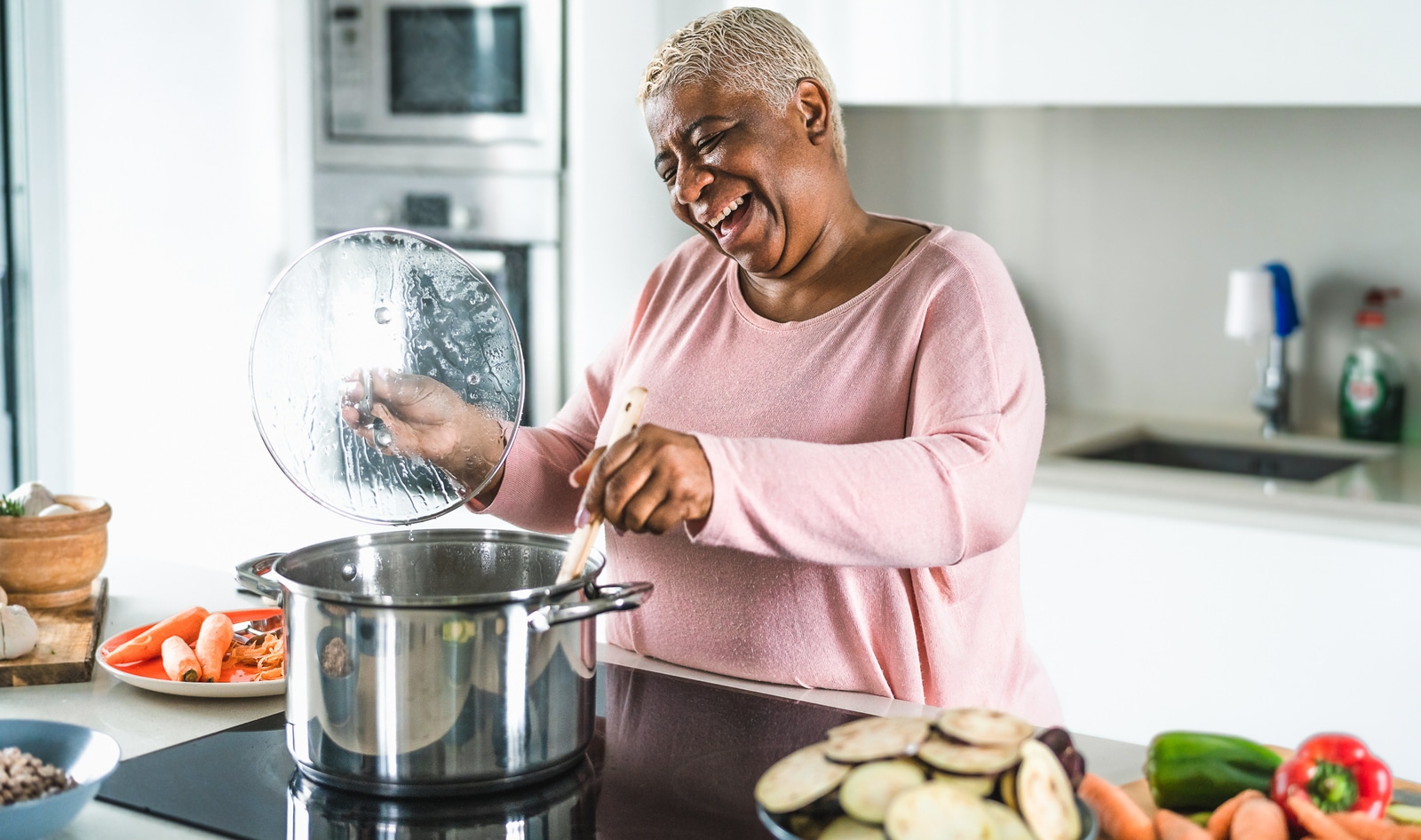 Plant-Based Diet Slows Rate of Cognitive Decline By Nearly 30 Percent in Older Black Adults