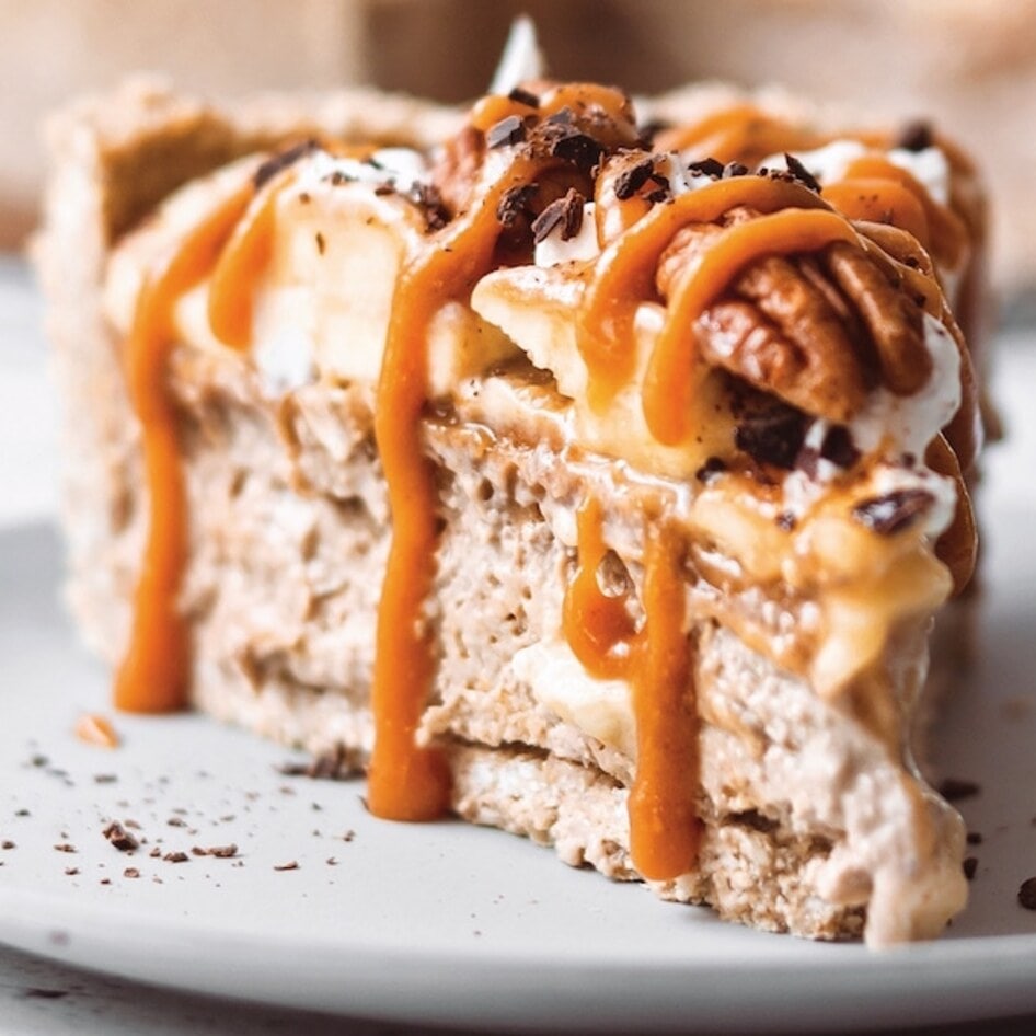 Vegan and Gluten-Free Caramelly Banoffee Pie