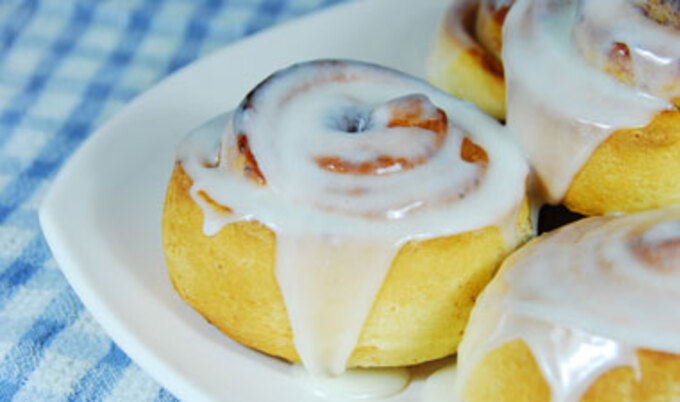 Giveaway.CinnamonBuns