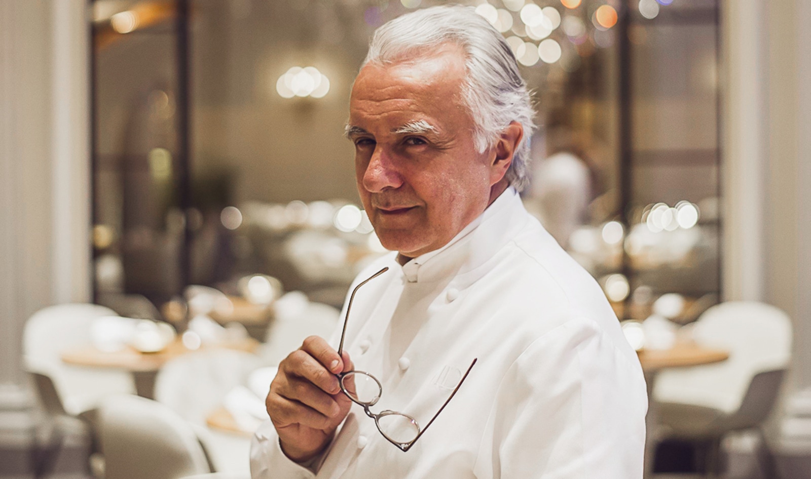 A Vegan Burger Pop-Up Comes to Paris Thanks to Michelin Chef Alain Ducasse