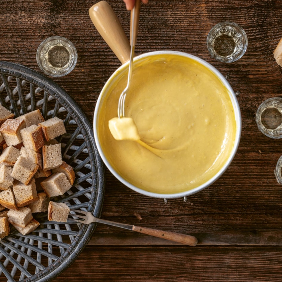How to Host an Unforgettable Fondue Night: Vegan Cheese, Wine, and More