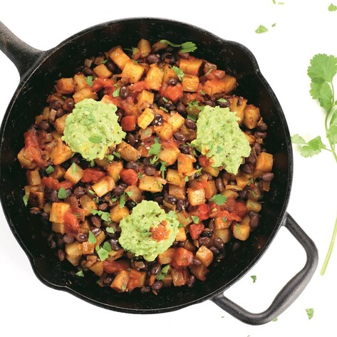 Speedy Vegan Breakfast Hash With Potatoes and Black Beans