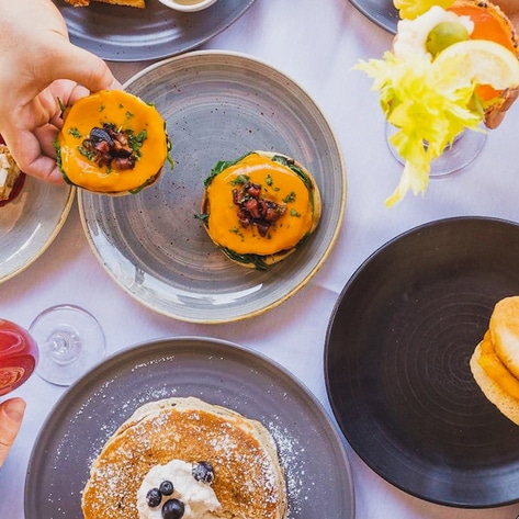 Why Hollywood's Hottest Celebrity Restaurant Is Vegan