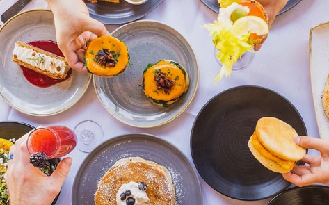 Why Hollywood's Hottest Celebrity Restaurant Is Vegan