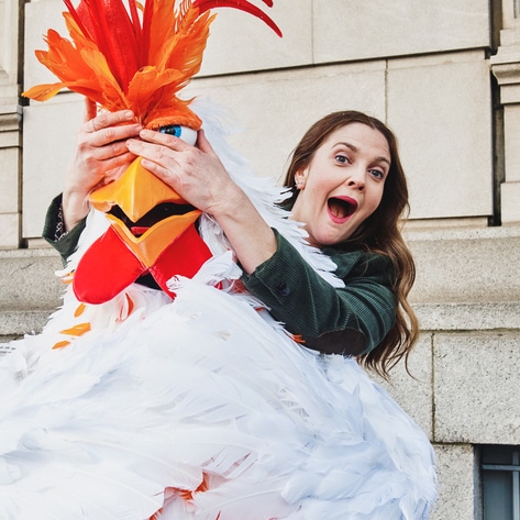 Why Drew Barrymore Is the “Chief Mom Officer” for this Meatless Chicken Brand