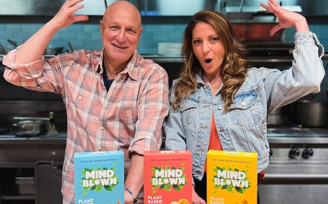 Why ‘Top Chef’ Host Tom Colicchio Is Investing in Vegan Seafood