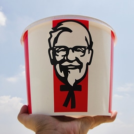 Buckets of Vegan Chicken Are on the Way at KFC in Europe&nbsp;