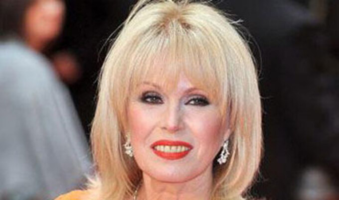 joanna-lumley-460_796544c