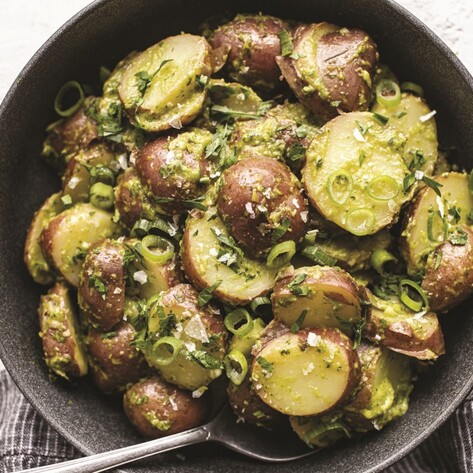 Simple Herbed Vegan Potato Salad