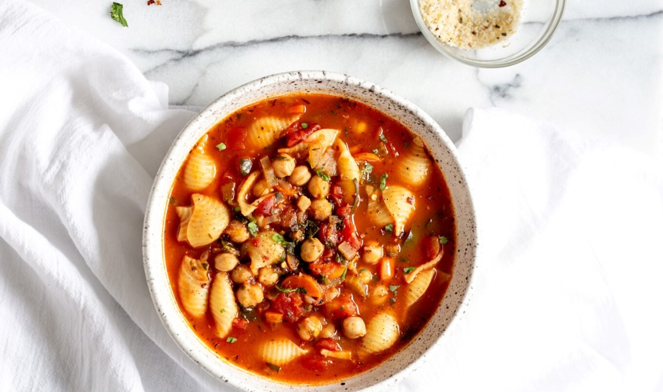 Easy Vegan Instant Pot Minestrone Soup