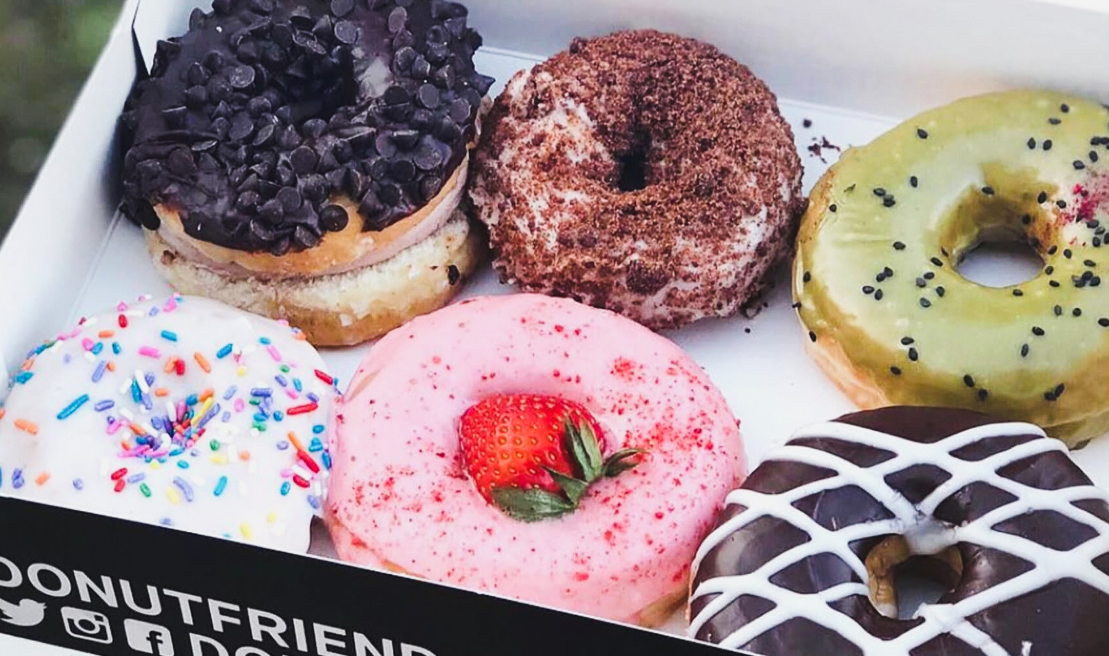 19 Best Vegan Doughnuts in the US You Have to Try | VegNews