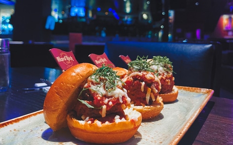 Hard Rock Café Tests First Vegan Burgers with Impossible Foods