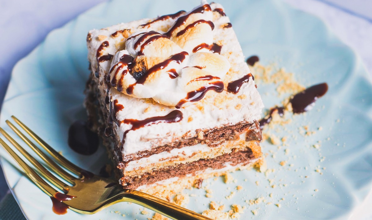 VegNews.VeganIceboxCake.GoDairyFree