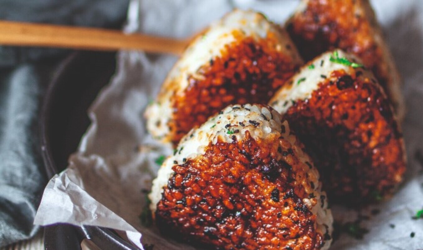 Grilled Onigiri With Japanese-Style BBQ Glaze