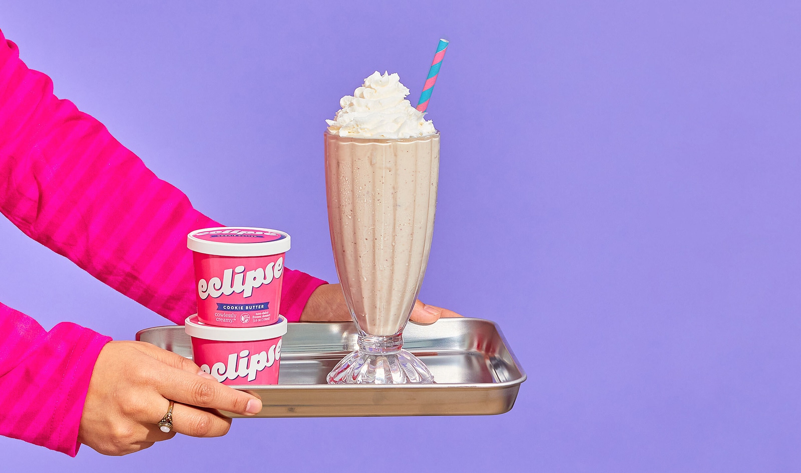 Dairy-Free Milkshakes Arrive at All 220 Smashburger Locations