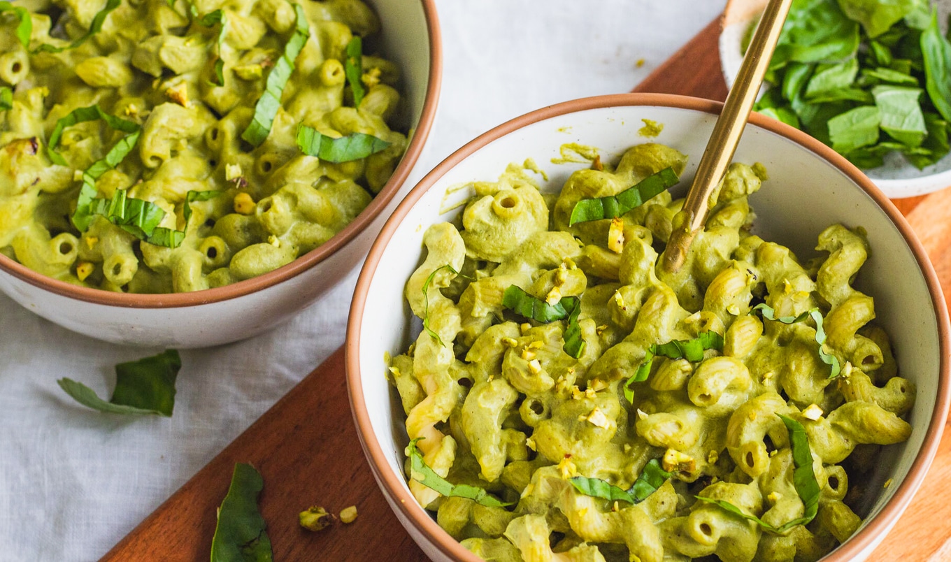 Creamy Garlicky Pistachio Pasta