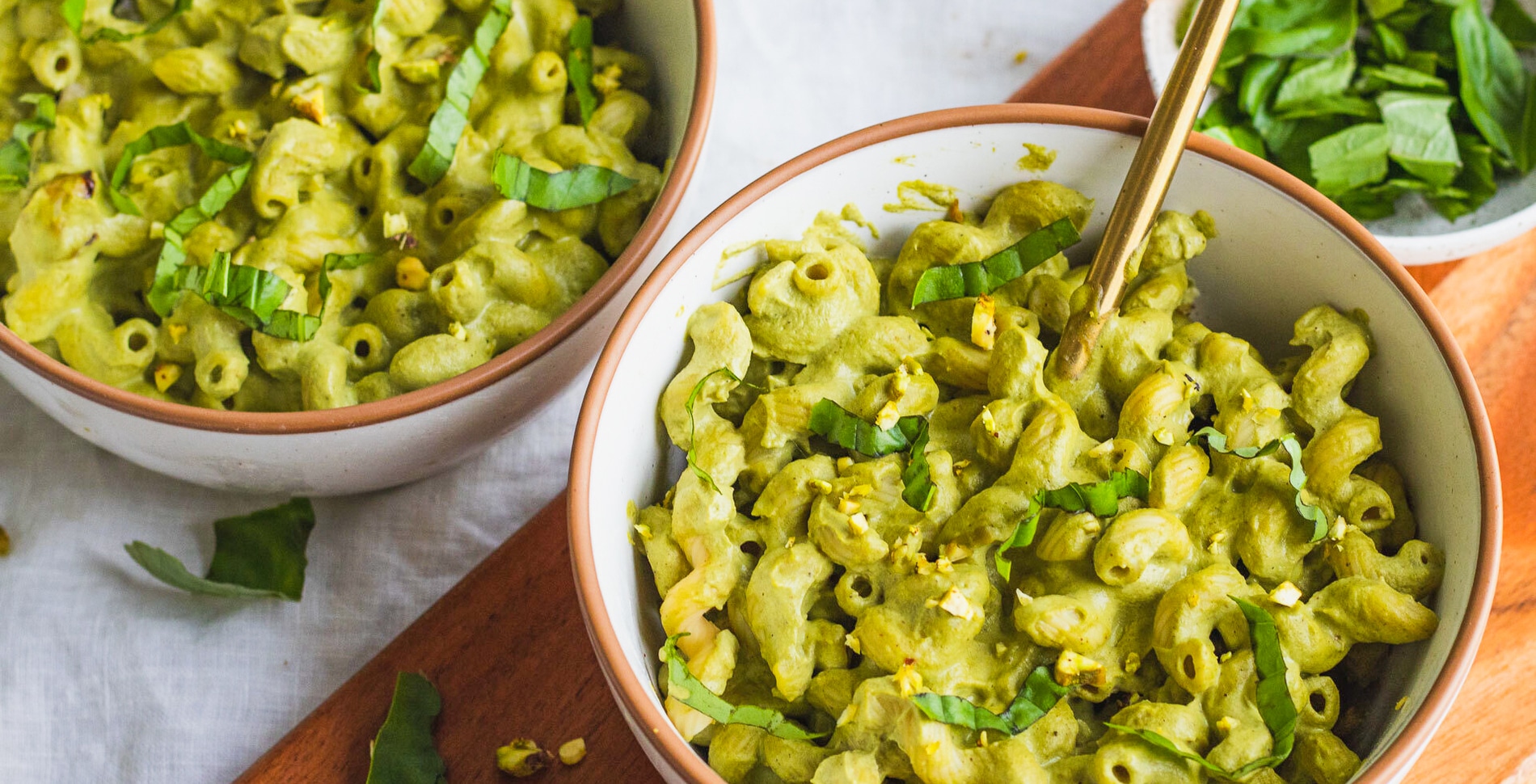 Creamy Garlicky Pistachio Pasta
