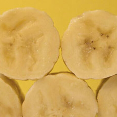 Banana Preservative Spray Made from Shellfish