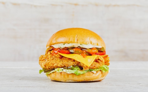 At This Cult-Favorite UK Chicken Shop, All 9 Main Dishes Can Be Made With Vegan Meat 