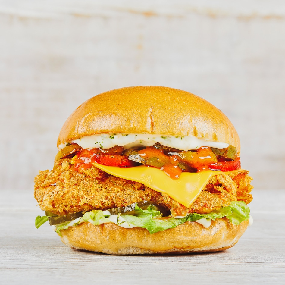 At This Cult-Favorite UK Chicken Shop, All 9 Main Dishes Can Be Made With Vegan Meat&nbsp;