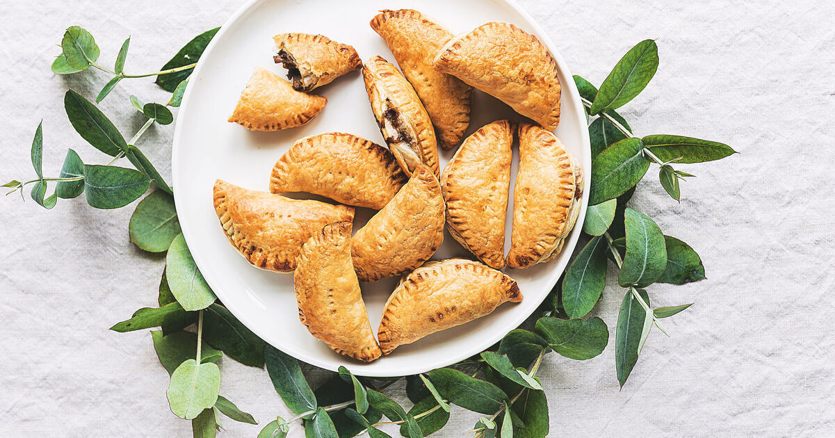 Flaky, Buttery Vegan Mushroom Turnovers | VegNews