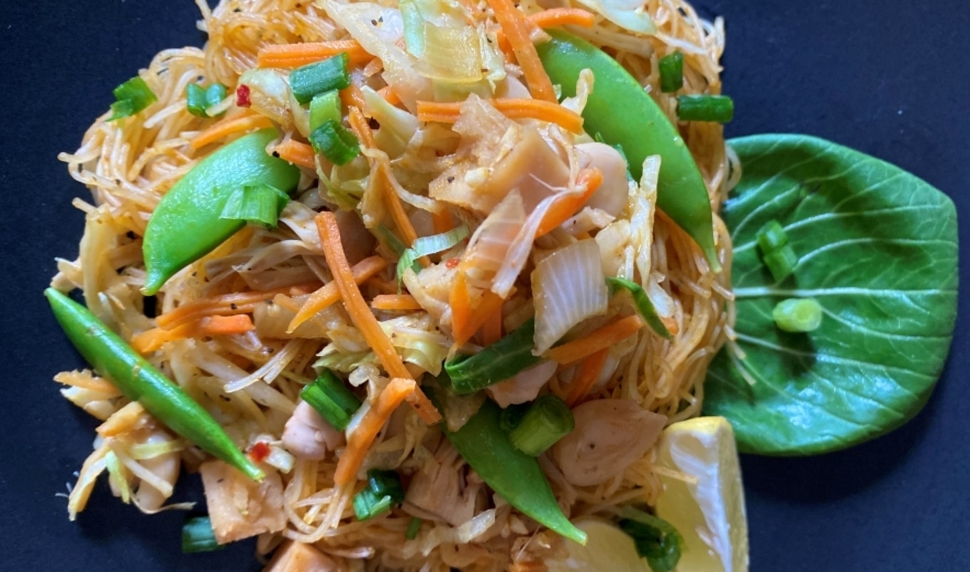 Vegan Jackfruit Pancit Noodles