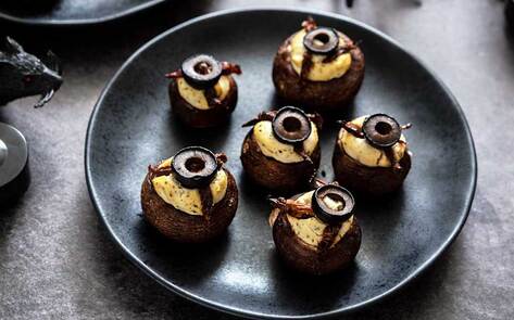 Halloween May Be Cancelled But We're Still Making These 8 Spooky Vegan Recipes