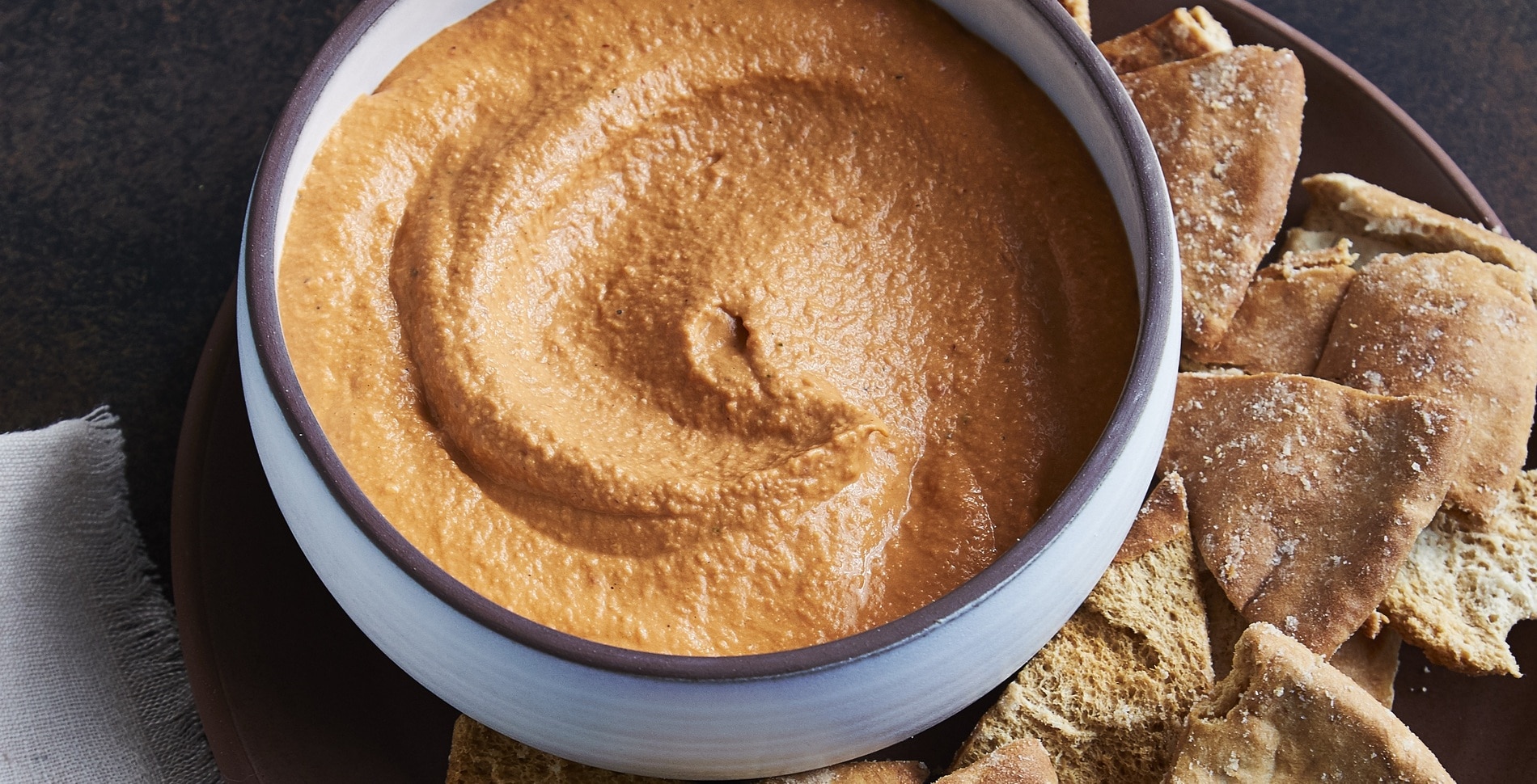 Basil Olive Pizza Hummus