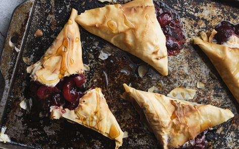 Five-Step Buttery Vegan Cherry Turnovers&nbsp;
