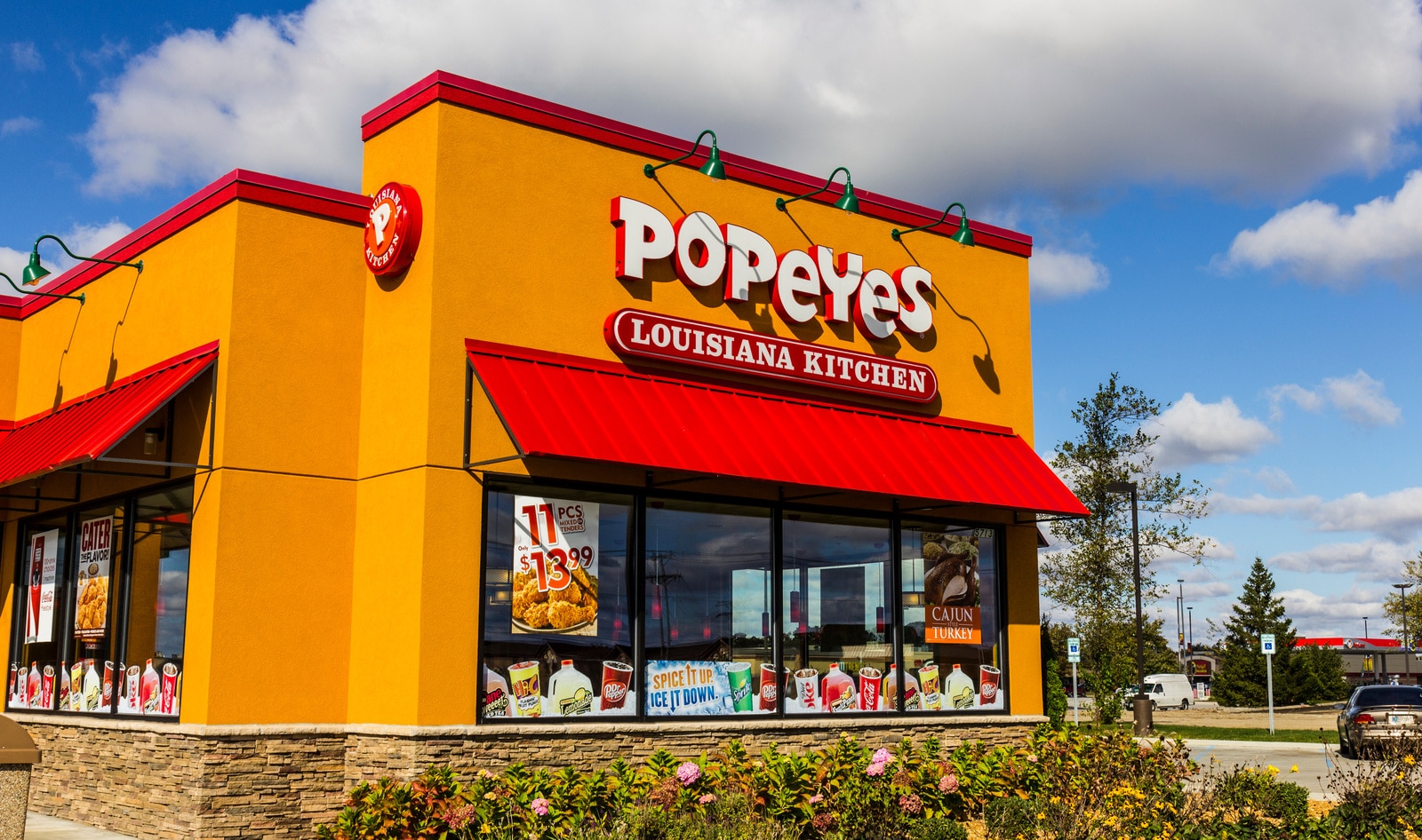 More Than 10,000 Sign Petition for Plant-Based Chicken at Popeyes&nbsp;&nbsp;
